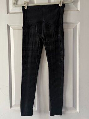 SPANX Booty Boost Rainbow Metallic Iridescent Dot Print 7/8 Leggings Size S/P